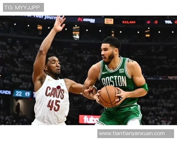 17骑士与16勇士谁更强大篮球历史上的巅峰对决分析与比较 17骑士与16勇士谁更强大篮球历史上的巅峰对决分析与比较